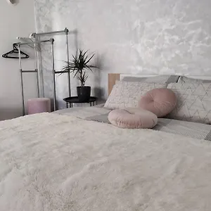  Apartment Little Paradise Kroatien